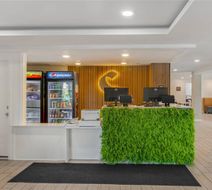 Comfort Inn & Suites Pottstown Lobby