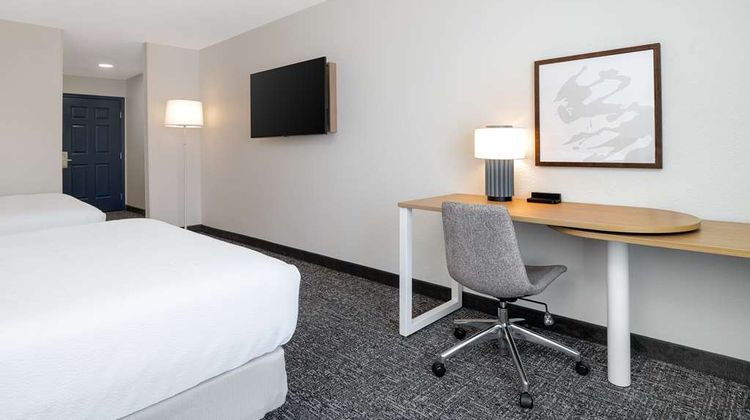 Spark by Hilton Summerville Room