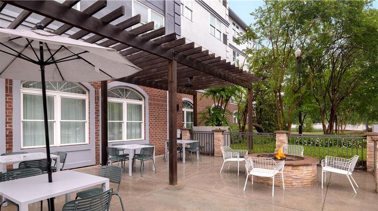 Spark by Hilton Summerville Exterior
