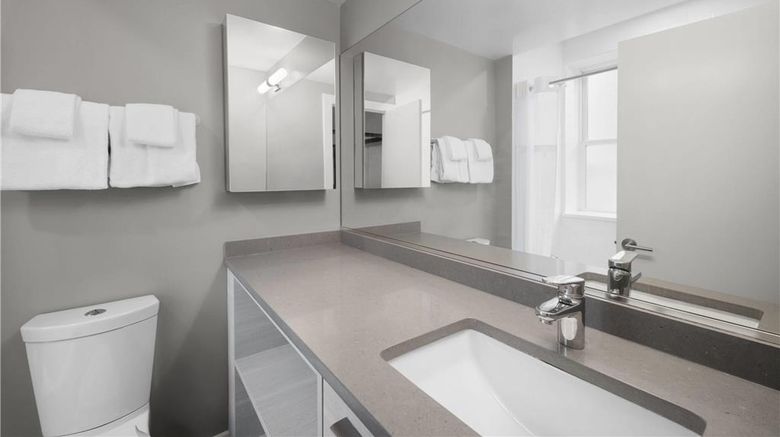 <b>Reside Navy Yard, a Wyndham Residence Suite</b>. Images powered by <a href="https://iceportal.shijigroup.com/" title="IcePortal" target="_blank">IcePortal</a>.