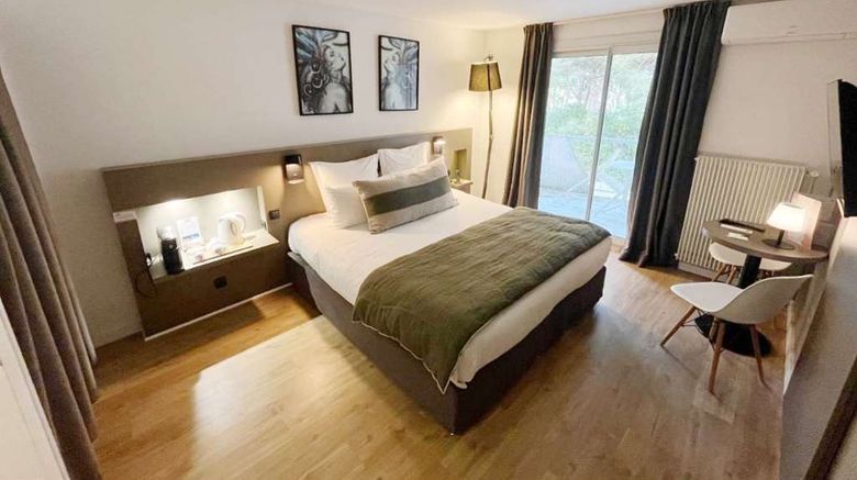 <b>Hotel Mediterranee Room</b>. Images powered by <a href="https://iceportal.shijigroup.com/" title="IcePortal" target="_blank">IcePortal</a>.