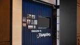 Hampton HGH Lakeside Lobby