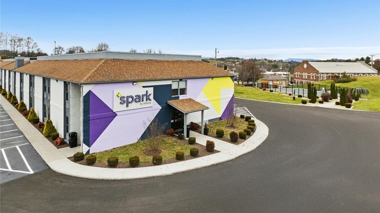 Spark Abingdon I-81 Exterior
