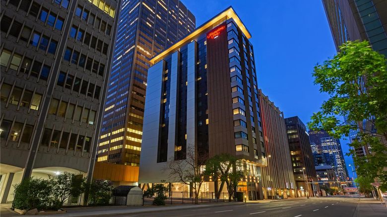 <b>Hampton Inn by Hilton Calgary Downtown Exterior</b>. Images powered by <a href="https://iceportal.shijigroup.com/" title="IcePortal" target="_blank">IcePortal</a>.
