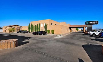 Clarion Inn