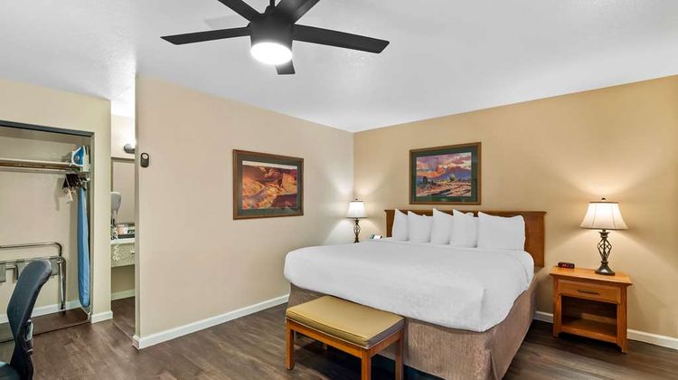 Clarion Inn Sierra Vista Room