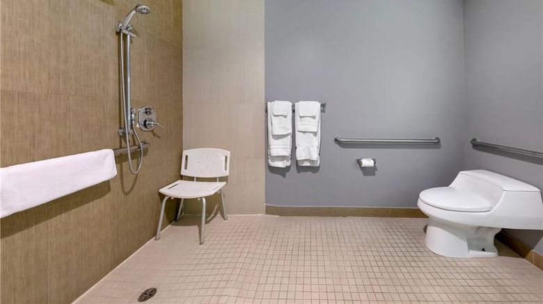 <b>BLVD Hotel & Studios Universal-Hollywood Room</b>. Images powered by <a href="https://iceportal.shijigroup.com/" title="IcePortal" target="_blank">IcePortal</a>.