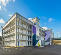 Spark by Hilton Kodak Exterior