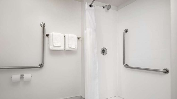 Spark by Hilton Brockville Room