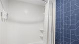 Spark by Hilton Bettendorf Quad Cities Room