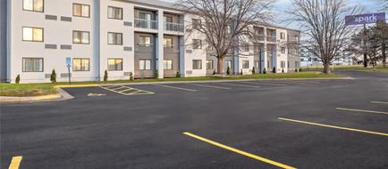 Spark by Hilton Bettendorf Quad Cities Exterior
