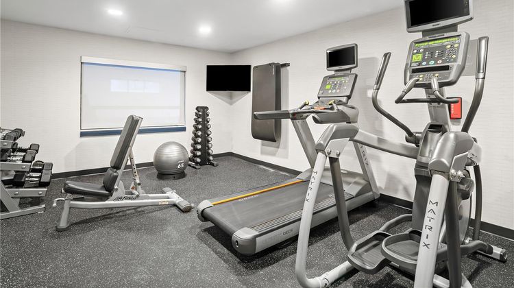 Spark by Hilton Bettendorf Quad Cities Health
