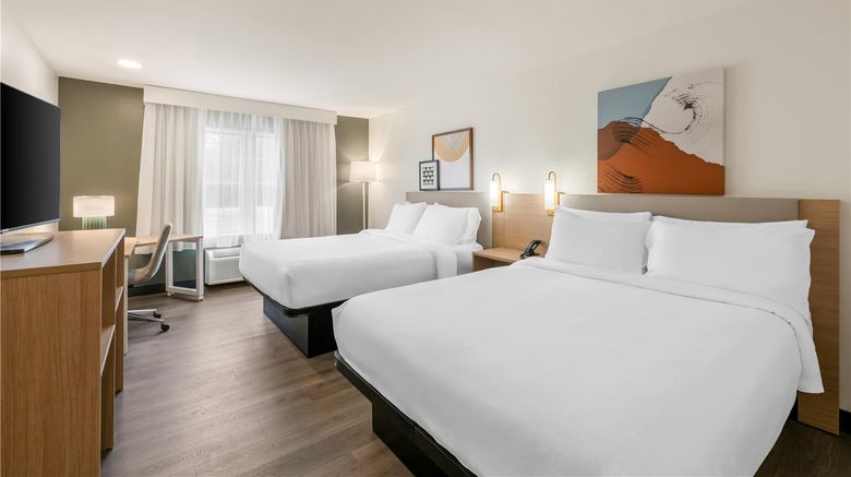 <b>Casco Bay Inn Room</b>. Images powered by <a href="https://iceportal.shijigroup.com/" title="IcePortal" target="_blank">IcePortal</a>.