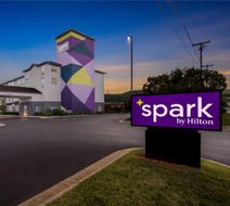 Spark by Hilton Lynchburg Exterior