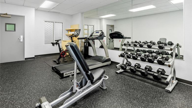 <b>Spark by Hilton Lynchburg Health</b>. Images powered by <a href="https://iceportal.shijigroup.com/" title="IcePortal" target="_blank">IcePortal</a>.