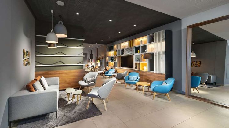 Clarion Hotel Vienna South Lobby