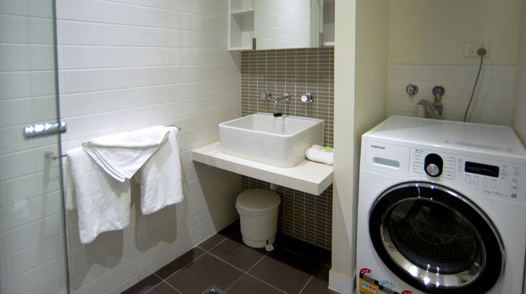 Comfort Apartments on Elizabeth Room