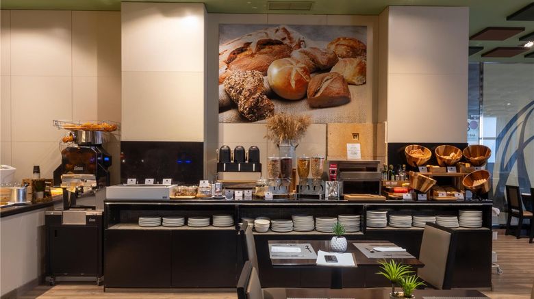 <b>Abba Garden Hotel Restaurant</b>. Images powered by <a href="https://iceportal.shijigroup.com/" title="IcePortal" target="_blank">IcePortal</a>.