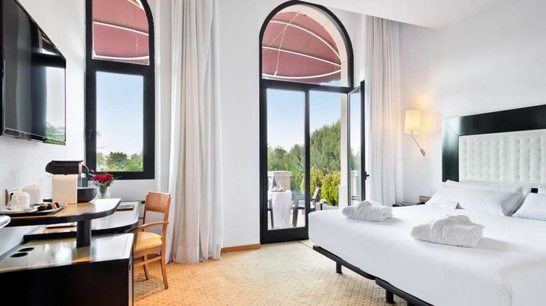 <b>Abba Burgos Hotel Room</b>. Images powered by <a href="https://iceportal.shijigroup.com/" title="IcePortal" target="_blank">IcePortal</a>.