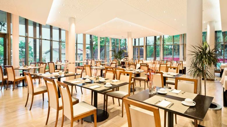 <b>Abba Burgos Hotel Restaurant</b>. Images powered by <a href="https://iceportal.shijigroup.com/" title="IcePortal" target="_blank">IcePortal</a>.