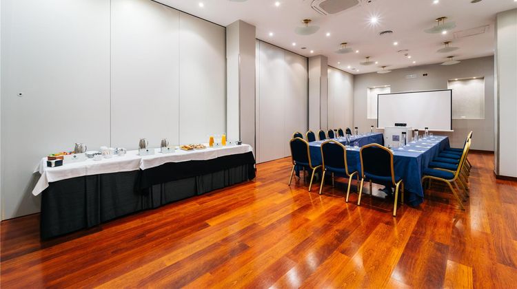 Abba Fonseca Hotel Meeting