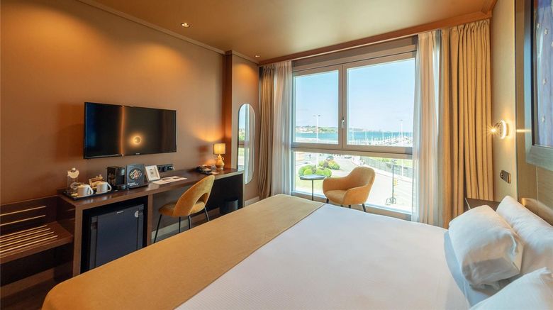 <b>Abba Playa Gijon Hotel Room</b>. Images powered by <a href="https://iceportal.shijigroup.com/" title="IcePortal" target="_blank">IcePortal</a>.