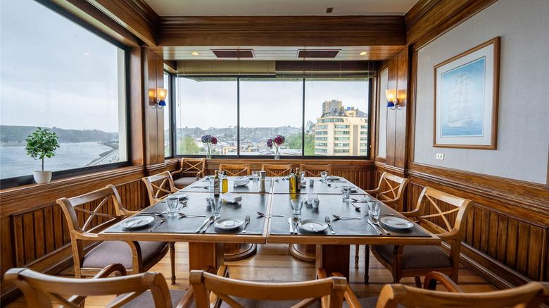 <b>Presidente Suites Puerto Montt Restaurant</b>. Images powered by <a href="https://iceportal.shijigroup.com/" title="IcePortal" target="_blank">IcePortal</a>.