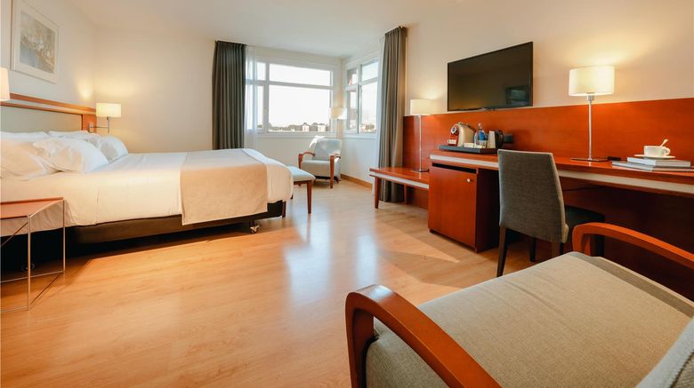 <b>abba Euskalduna Hotel Room</b>. Images powered by <a href="https://iceportal.shijigroup.com/" title="IcePortal" target="_blank">IcePortal</a>.