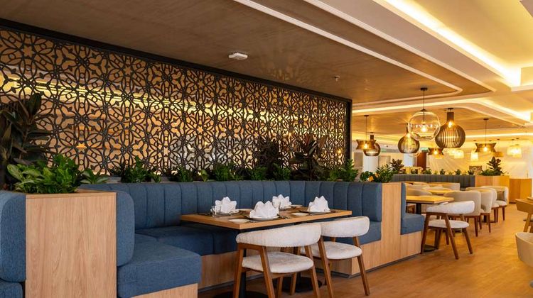 Radisson Hotel Madinah Restaurant
