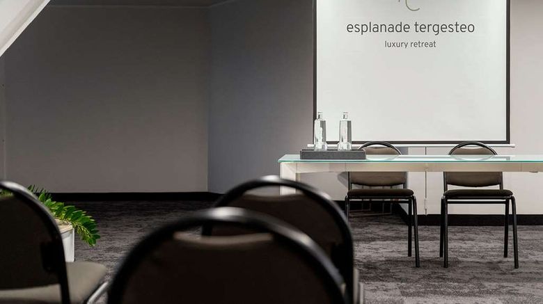 <b>Hotel Terme Esplanade Tergesteo Meeting</b>. Images powered by <a href="https://iceportal.shijigroup.com/" title="IcePortal" target="_blank">IcePortal</a>.