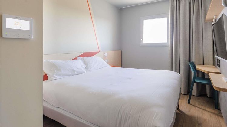 Ibis Budget Puilboreau Room