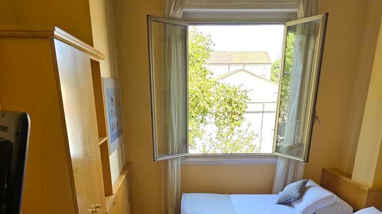 Sant'Ambroeus Hotel Room