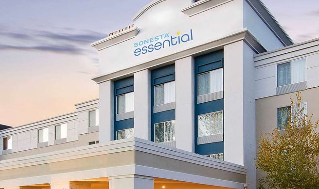 Sonesta Essential Hotels Ames Exterior