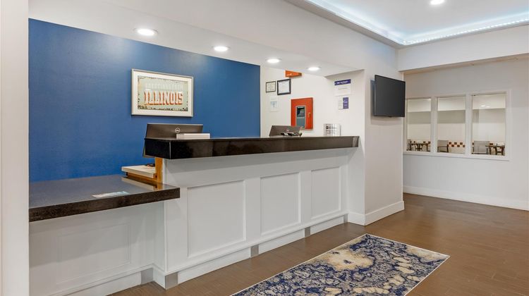 Best Western St. Louis Fairview Heights Lobby