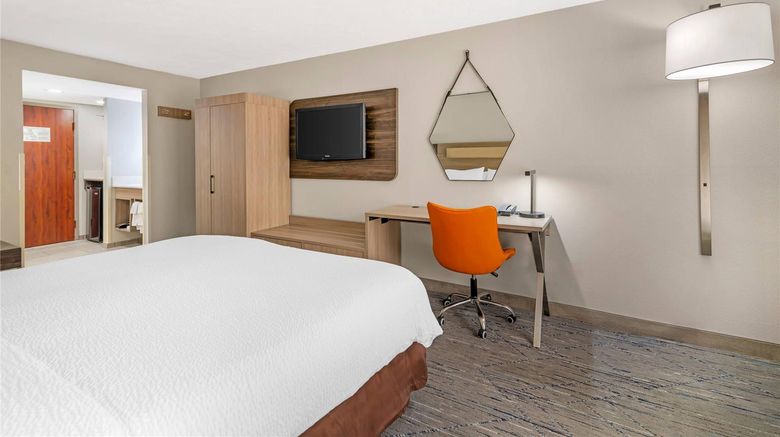 <b>Keene Elm City Hotel, Ascend Hotel Room</b>. Images powered by <a href="https://iceportal.shijigroup.com/" title="IcePortal" target="_blank">IcePortal</a>.