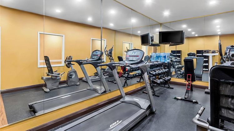 Quality Inn & Suites Health