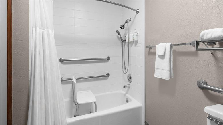 <b>AmericInn by Wyndham Appleton Downtown Room</b>. Images powered by <a href="https://iceportal.shijigroup.com/" title="IcePortal" target="_blank">IcePortal</a>.