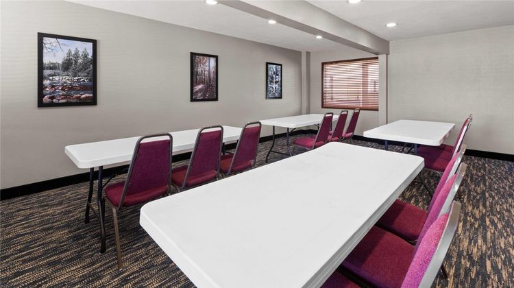 AmericInn by Wyndham Appleton Downtown Meeting