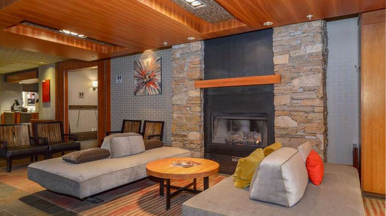 <b>Listel Whistler Hotel Lobby</b>. Images powered by <a href="https://iceportal.shijigroup.com/" title="IcePortal" target="_blank">IcePortal</a>.