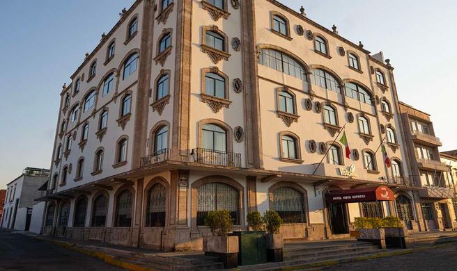 Hotel Vistaexpress Morelia Exterior