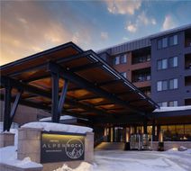 Hotel Alpenrock, Curio Collection Exterior