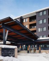 Hotel Alpenrock, Curio Collection