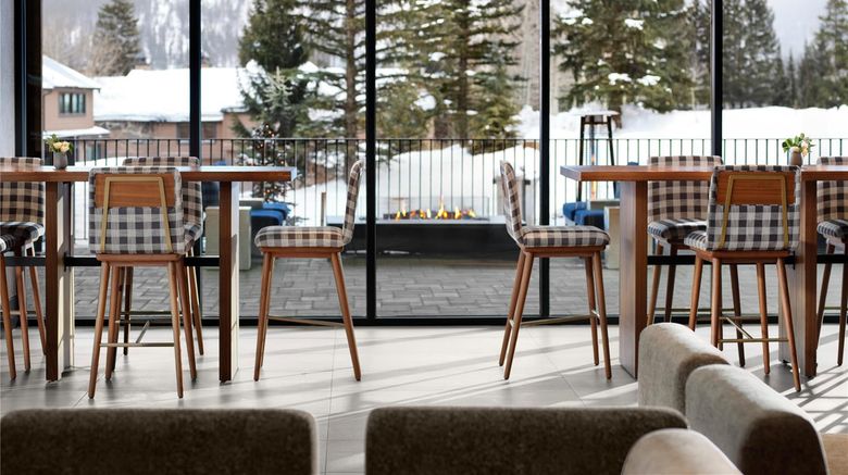 <b>Hotel Alpenrock, Curio Collection Restaurant</b>. Images powered by <a href="https://iceportal.shijigroup.com/" title="IcePortal" target="_blank">IcePortal</a>.