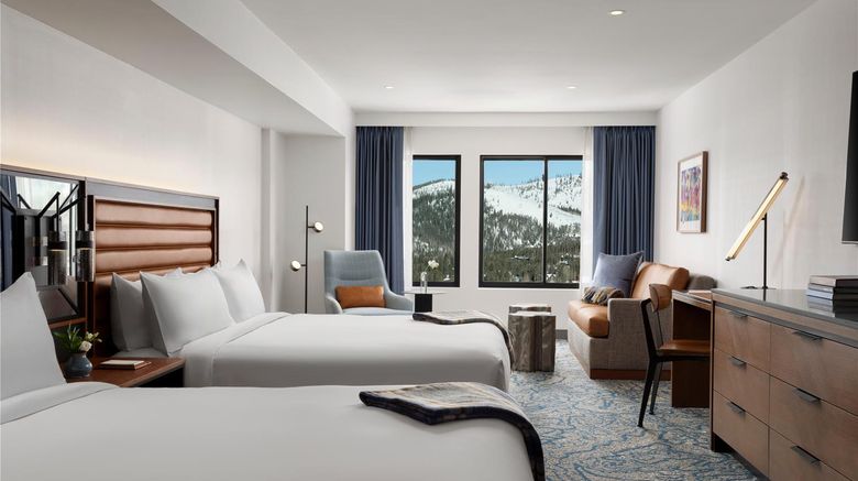 <b>Hotel Alpenrock, Curio Collection Room</b>. Images powered by <a href="https://iceportal.shijigroup.com/" title="IcePortal" target="_blank">IcePortal</a>.