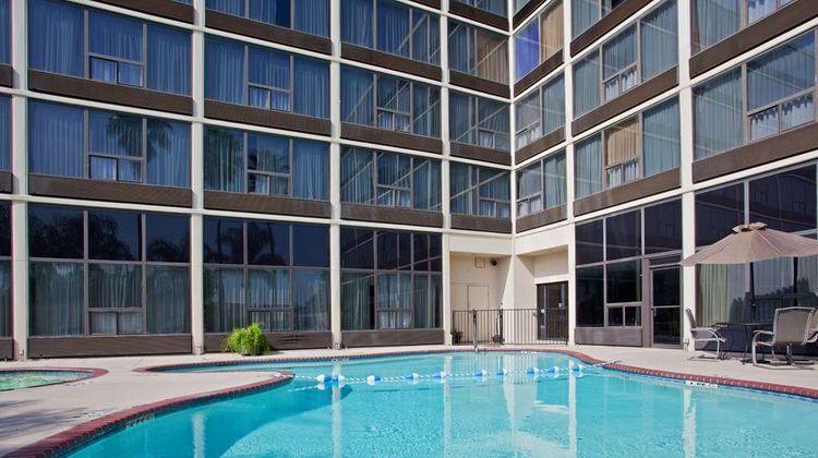 Wyndham Houston Hobby Airport Pool