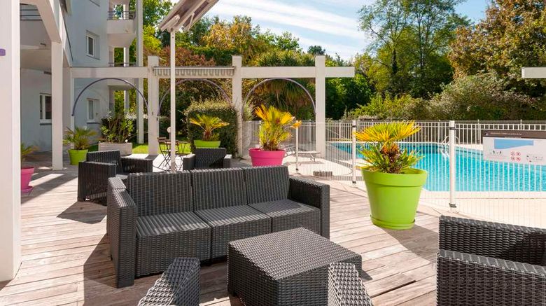 <b>Les Jardins du Lac Other</b>. Images powered by <a href="https://iceportal.shijigroup.com/" title="IcePortal" target="_blank">IcePortal</a>.