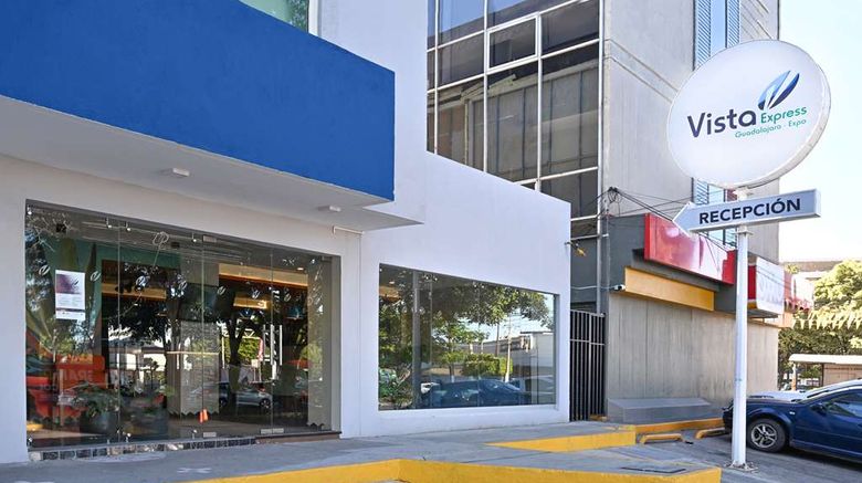 <b>Vista Express Guadalajara Expo SureStay Exterior</b>. Images powered by <a href="https://iceportal.shijigroup.com/" title="IcePortal" target="_blank">IcePortal</a>.