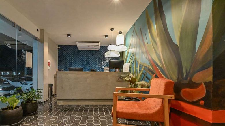 <b>Vista Express Guadalajara Expo SureStay Lobby</b>. Images powered by <a href="https://iceportal.shijigroup.com/" title="IcePortal" target="_blank">IcePortal</a>.
