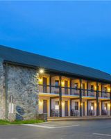 SureStay Studio by Best Western Paradise