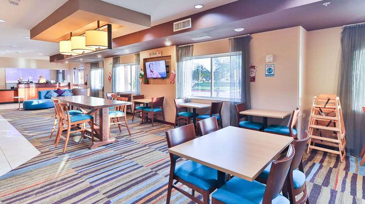 Comfort Inn & Suites Restaurant